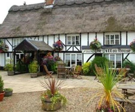The Willow House Watton エクステリア 写真